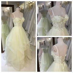 2025 Light Yellow Fluffy Sequined Lace Embroidery A-Line Floor-Length Sleeveless V-Neck Princess Formal Prom Dress Asymmetric