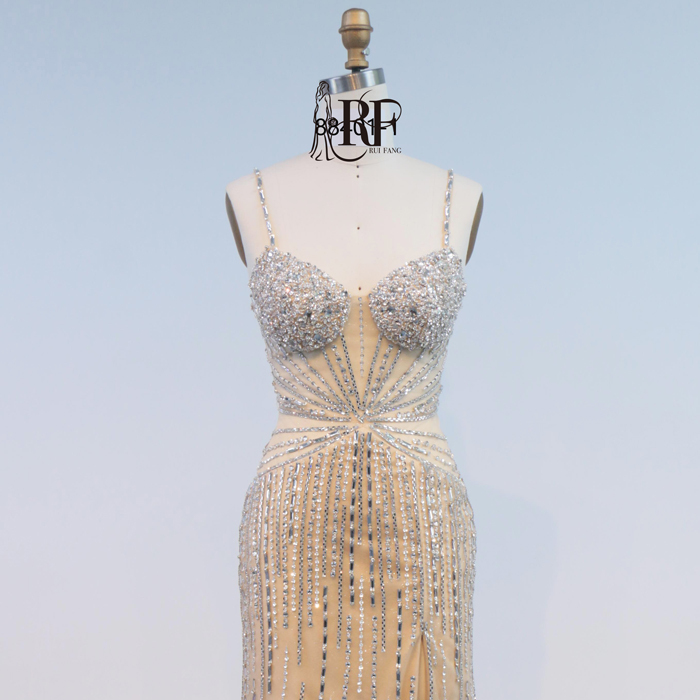 High Quality Elegant V-neck Sequined Beaded Sweep Train Floor-Length Mermaid Evening Dress for Women 2026