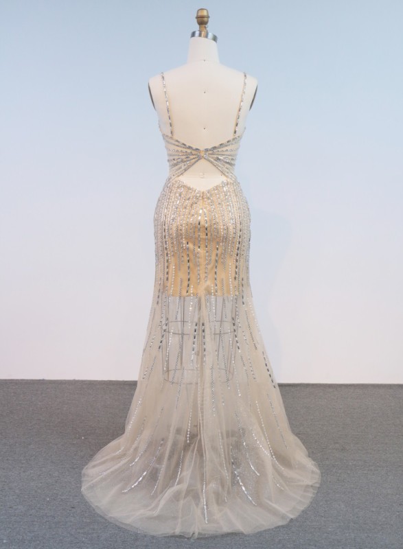 High Quality Elegant V-neck Sequined Beaded Sweep Train Floor-Length Mermaid Evening Dress for Women 2026