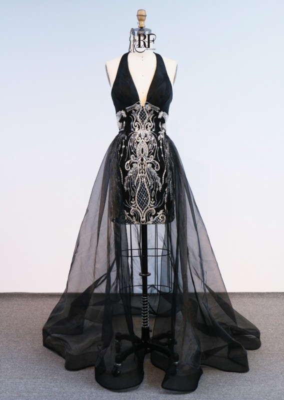 2026 New Fashion Design Luxury Black Mesh Overlay Lace Halter Neck Breathable Anti-Static Natural Waist Party Evening Dress