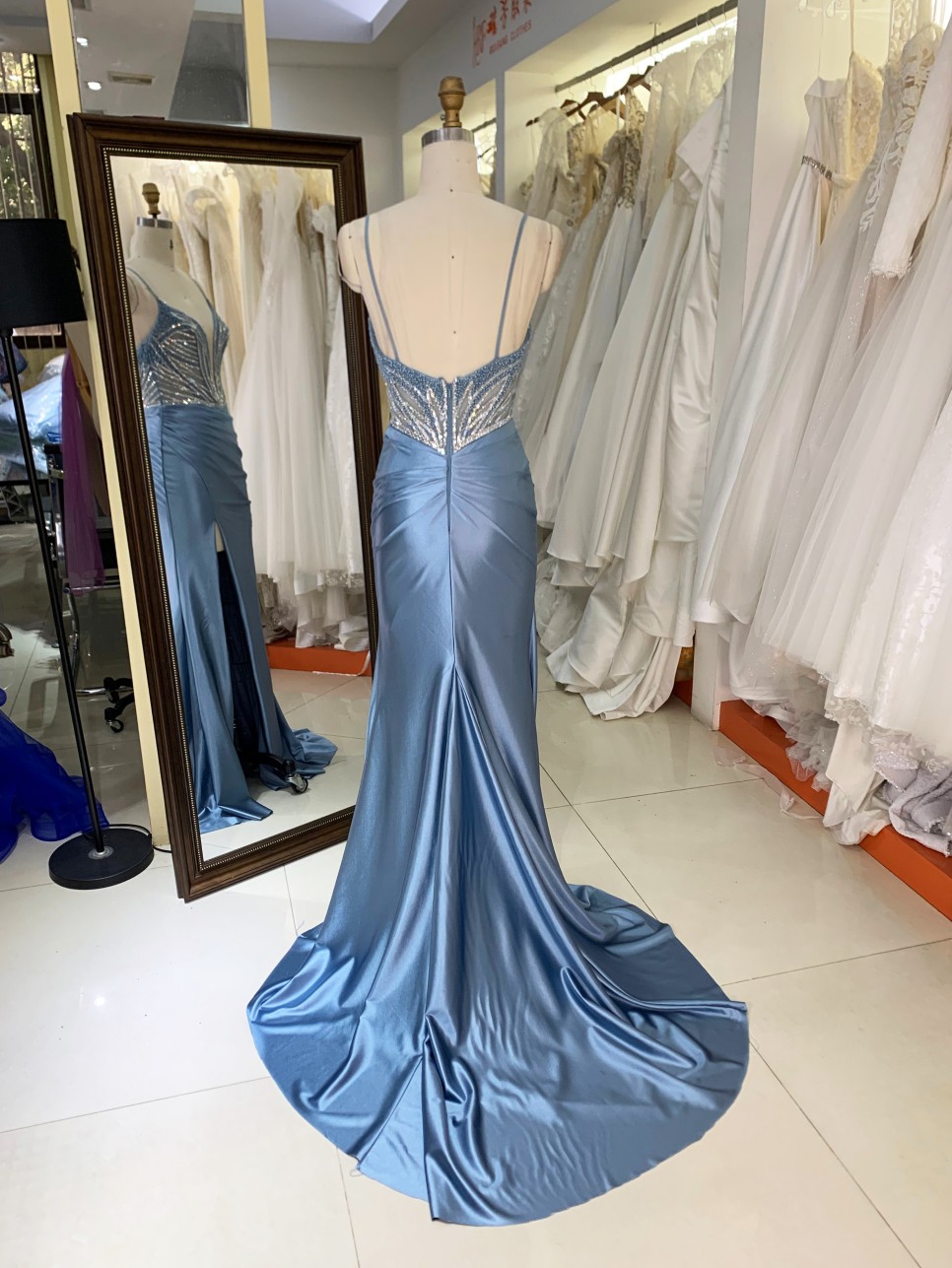 Elegant A-Line Beautiful Floor Length Blue Color Dressed Evening Dress with Rhinestone Sexy Evening Dresses