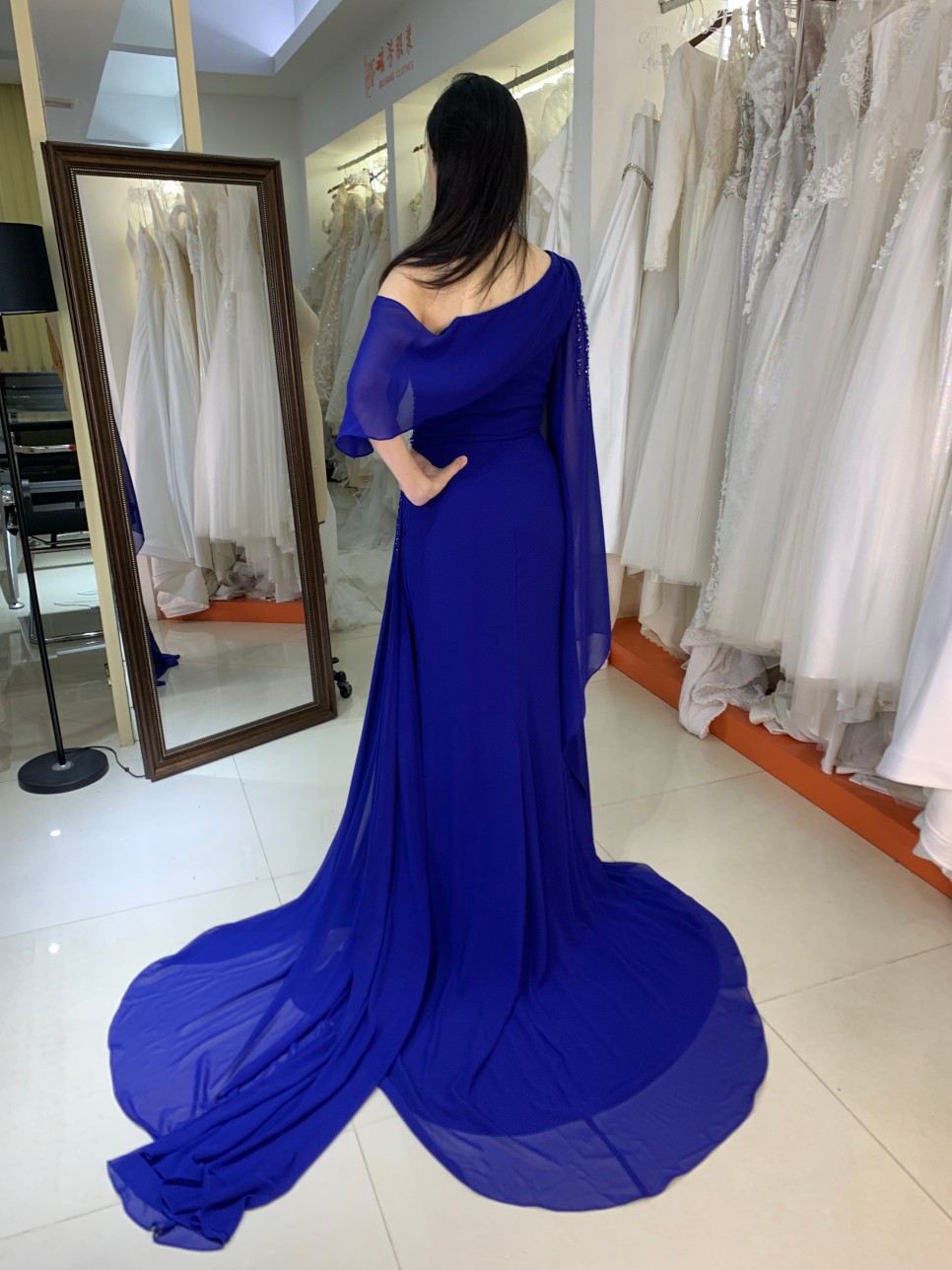 2026 High Quality Elegant Embroidered Fitted Cape One Shoulder Gown Sequined Beaded Sweep Train Floor-Length Evening Dress