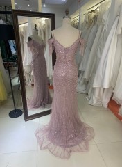 2026 Luxury Spaghetti Strap Floor-Length Mermaid V-Neck Evening Gown with Beaded Embroidery Sequins Crystals Sweep Train