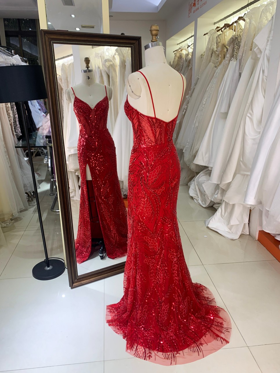 2026 Red Mermaid Spaghetti Strap Beaded Sequined Applique Floor-Length V-Neck Sweep Train Modest Built-in Bra Embroidered Dress