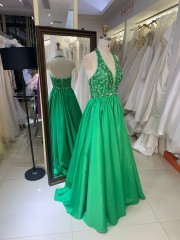 2026 Luxury Satin Green Floor-Length Sweep Train Spaghetti Strap Prom Dresses Backless Halter with Sequined Appliques