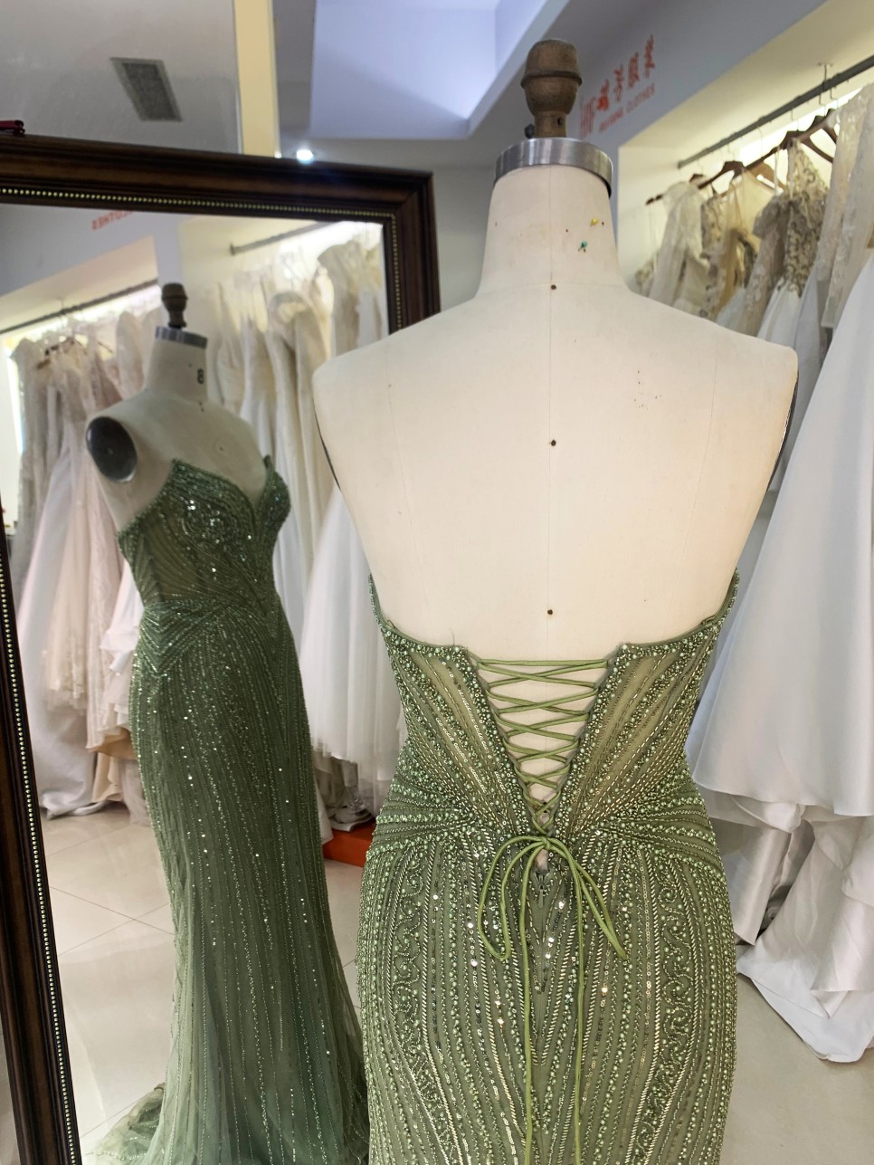 Luxury Prom Dresses Evening Dress Buying in Bulk Wholesale With Beading Evening Night Elegant Dress