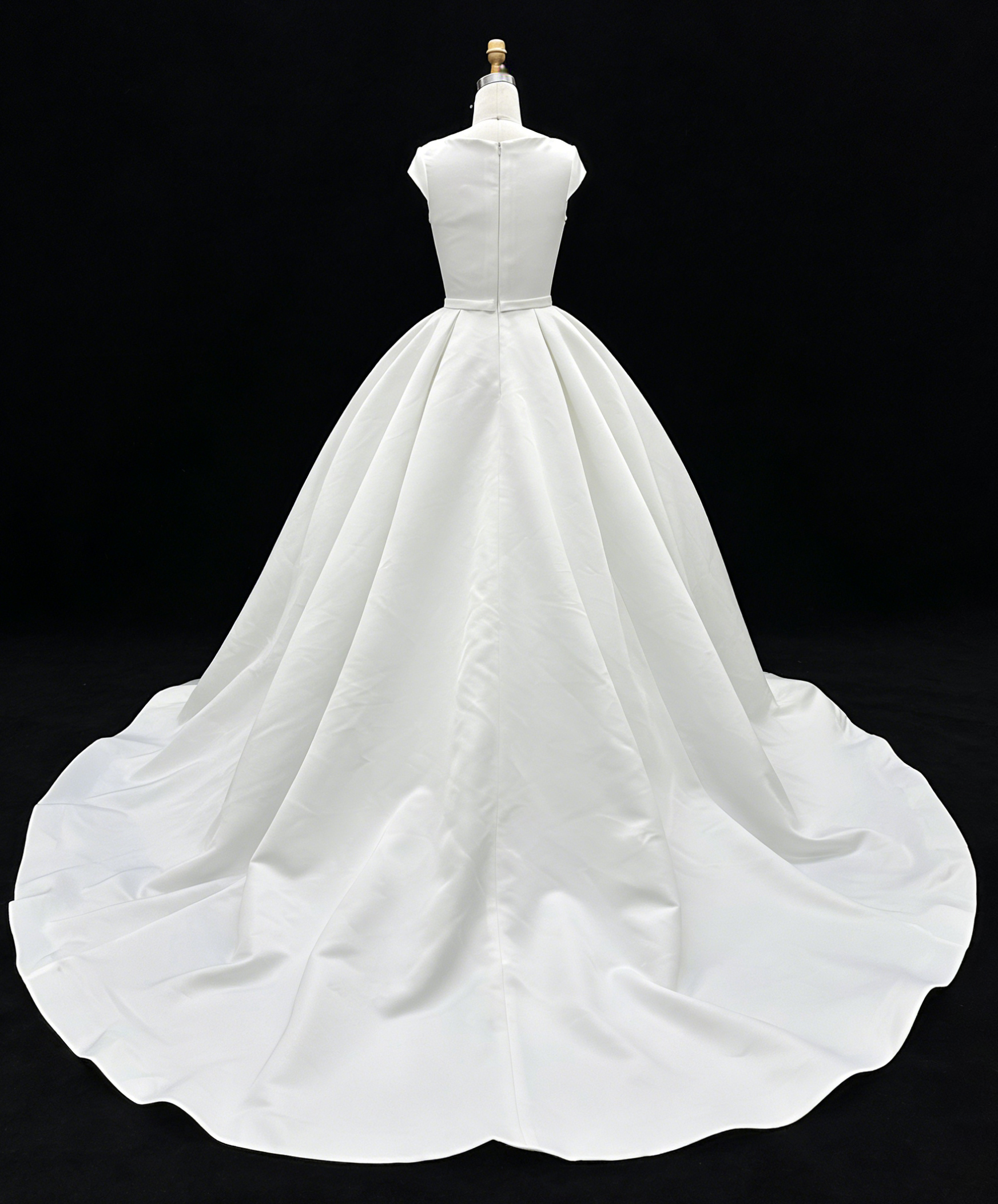 Wholesale White Satin A-Line Zipper-Up Back Bridal Dress with Natural Waistline Embroidery Party Style for Wedding