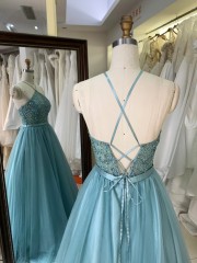 Modern High-End Green Halter Neck Sexy Backless Tulle Floor-Length Prom Dress with Beading Bodice