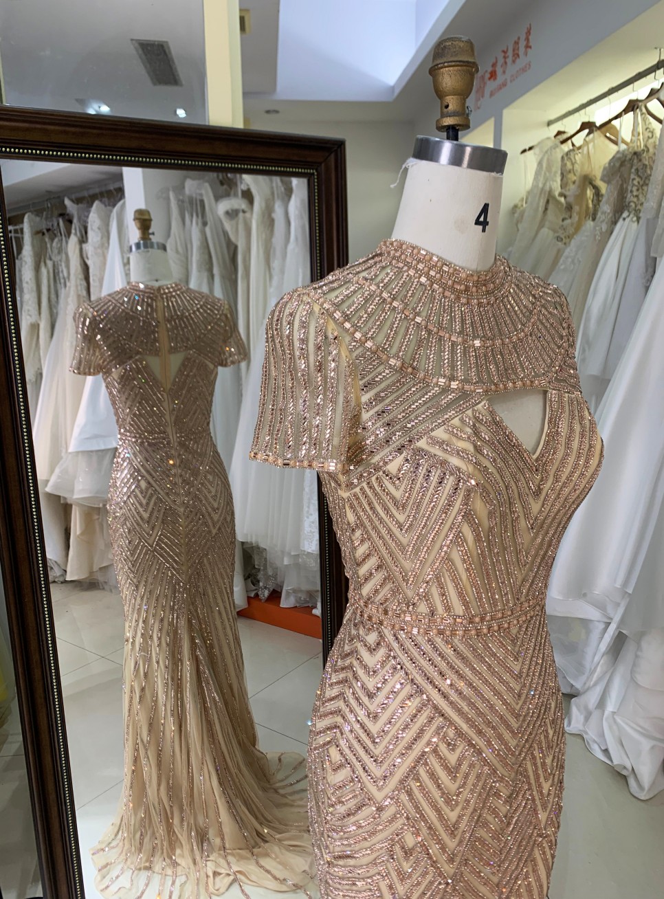 Luxury Gold Mermaid Evening Dress for Bride Elegant Cap Sleeves Beaded Formal Party Gowns with Sleeves