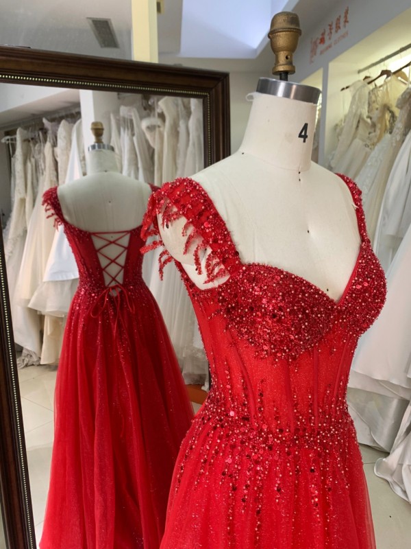 Luxury Prom Dress Sexy Red Color Aline V Neck with Beading and Lace up Back