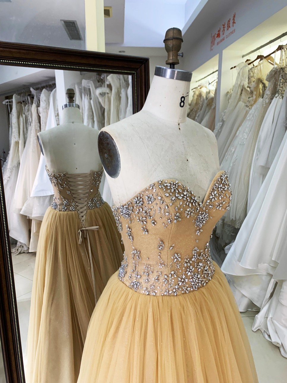 Long Evening Dresses Luxury A-Line Sweetheart Neckline With Beads and Stones Wedding for Ladies