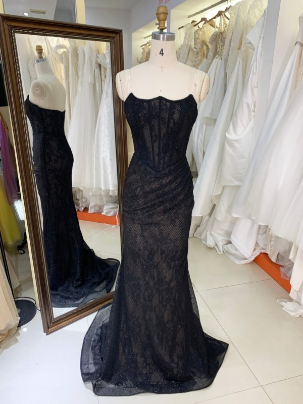 New Luxury Chain Beading Prom Dresses Princess Black Elegant Formal Prom Dress With Train