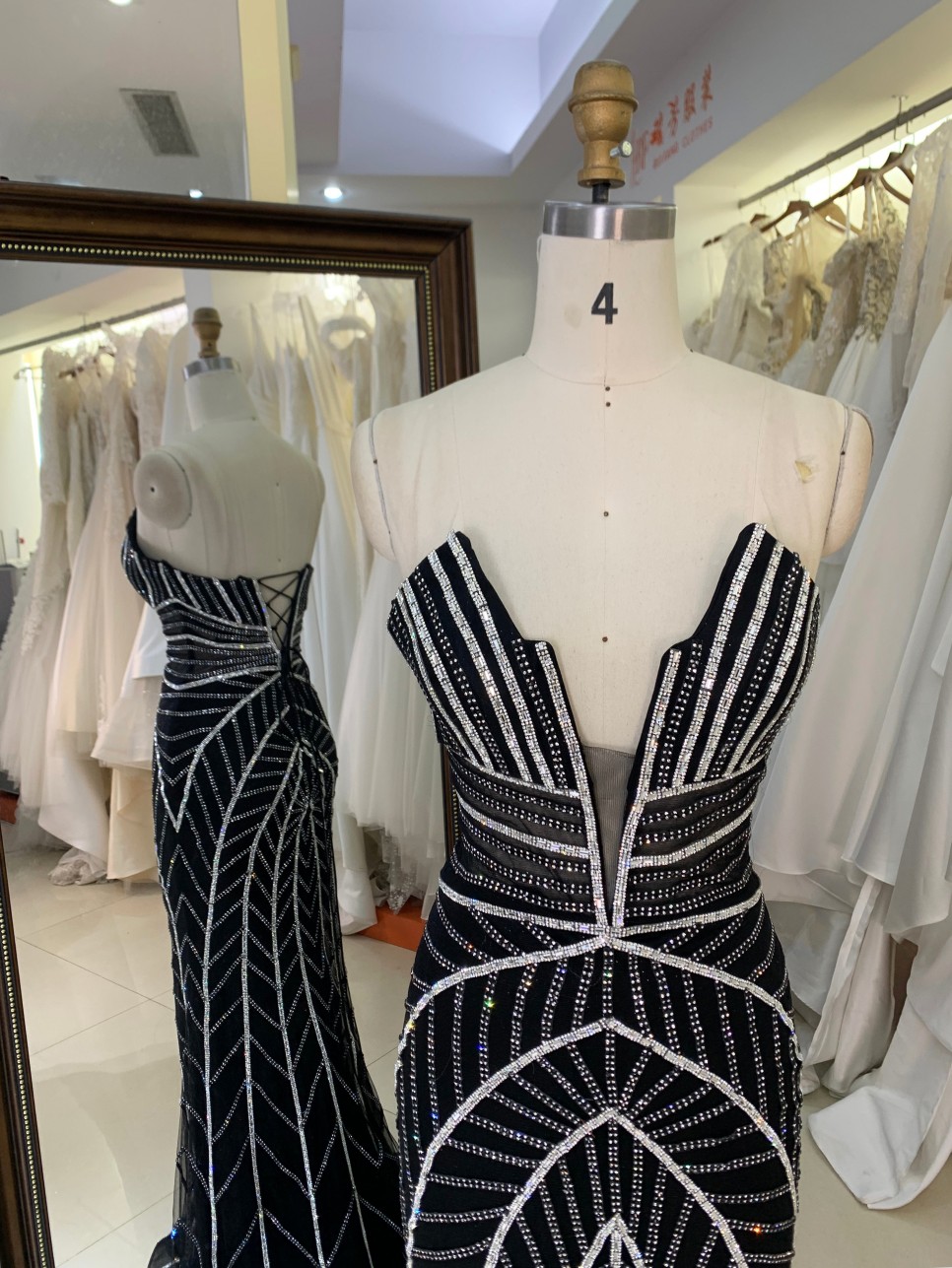 Wholesale Shiny Satin Fabric Sexy Evening Party Dress with High Slit Clubwear Evening Long Party Dress