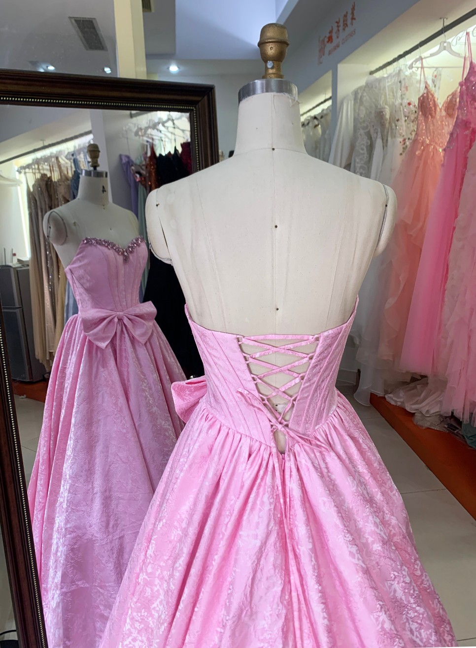 New America Wholesale pink Floor-Length Ball Gown Satin Breathable Ruffle Party Dresses for Ladies Young Girl with Bowknot