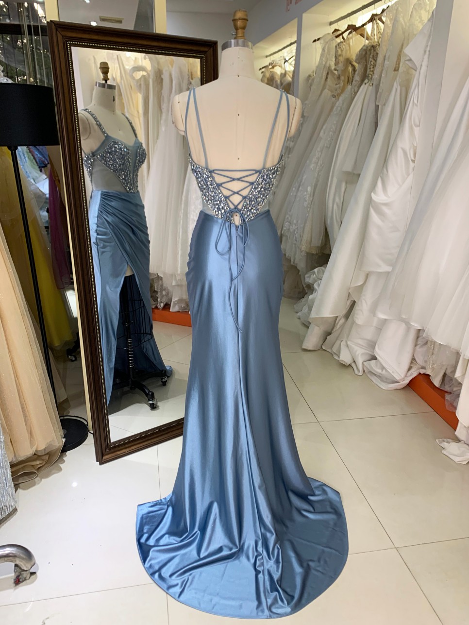 New Luxurye Smoky Blue Chain Beading Long Gowns Evening Dresses Beaded Heavy Prom Dress