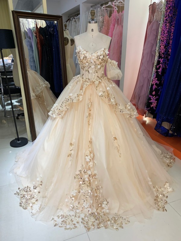 Champagne Color with Detachable Sleeves Sweetheart Lace up Back Quinceanera Ball Gown Quinceaera Dresses