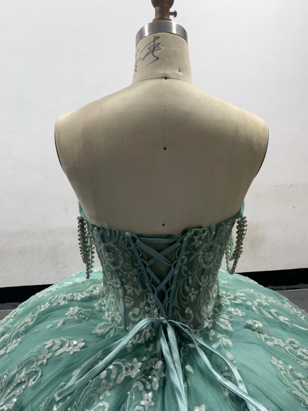 Glittering Green Quinceanera Dresses Gold Lace Appliques Birthday Party Ball Gown Corset