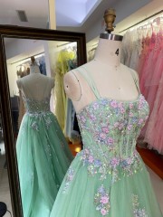 3D Embroidery Flowers with Green Tube Top Flower Embellished Ball Gown Evening Dresses Lace A-Line Evening Dress