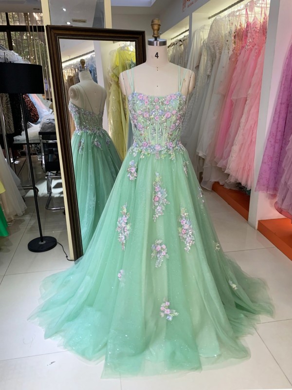 3D Embroidery Flowers with Green Tube Top Flower Embellished Ball Gown Evening Dresses Lace A-Line Evening Dress