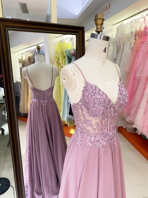 Wholesale Customizable Pink Purple Hand Embroidery V Neck a Line Evening Dresses Plus Size
