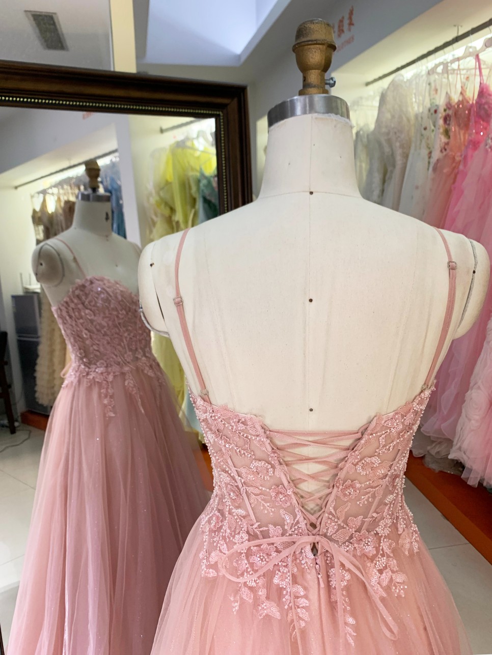 Custom Size Elegant Hand Embroidered Chiffon Tulle Fluffy Spaghetti Strap Evening Party Dress Matric Farewell Dresses Evening