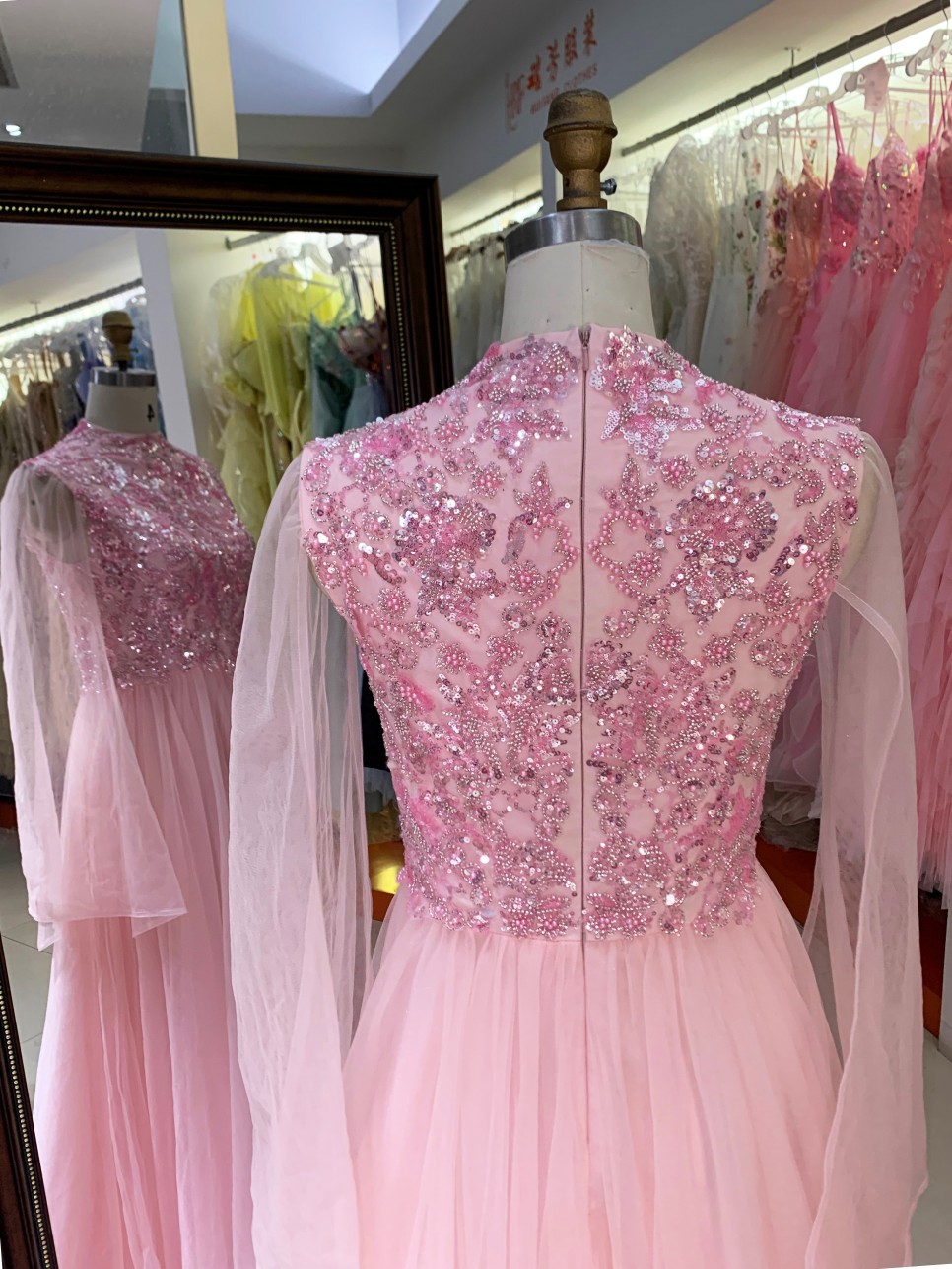 2026 New Arrival Pink Tulle Long Sleeve Plus Size Gown Hand Embroidered Pearl Floor Length Party Dress