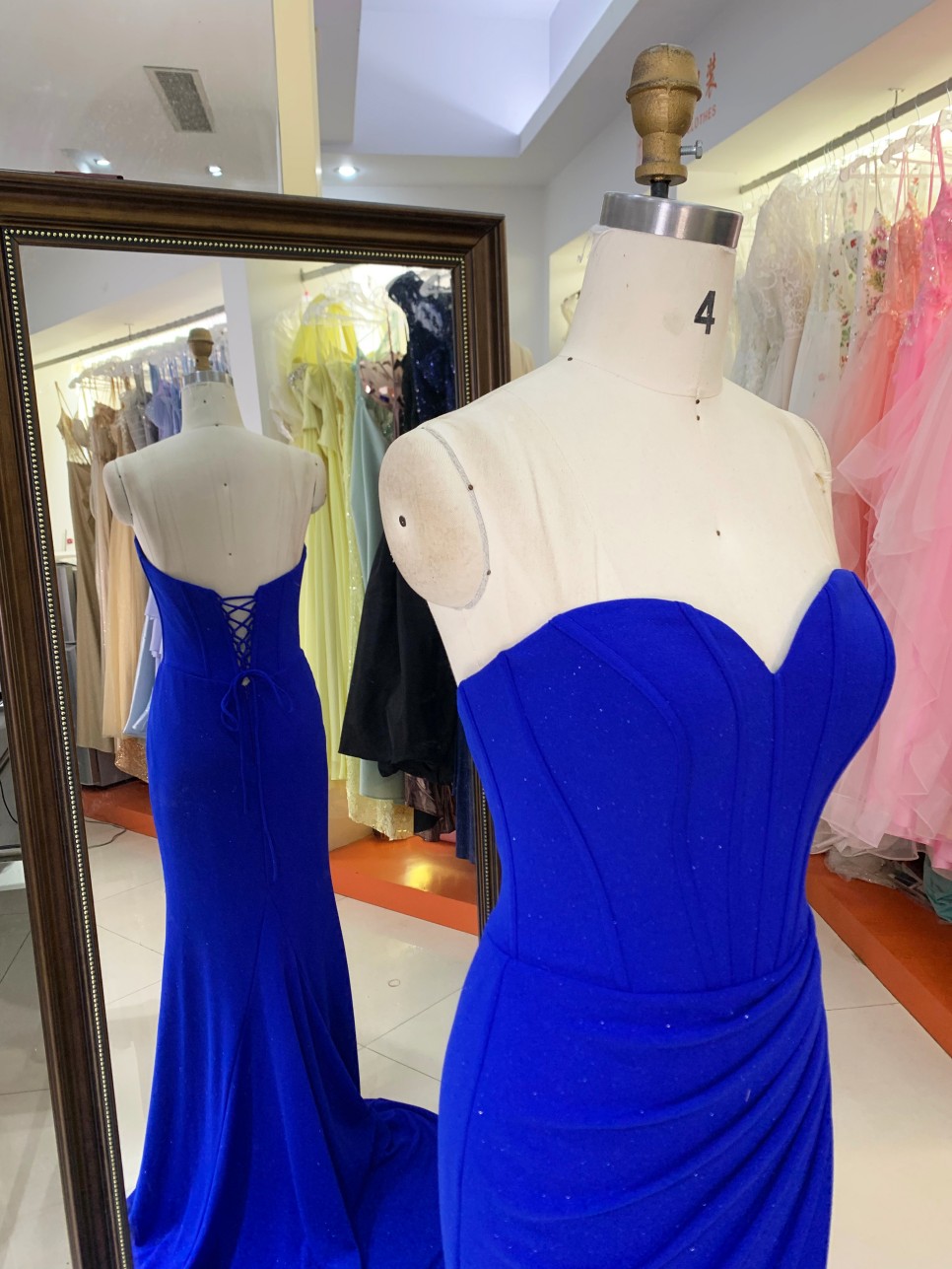 Premium A-Line Midi Sweetheart Crystal Sparkly Dot Floral Appliques Satin Elegant Homecoming Evening Gown High Quality