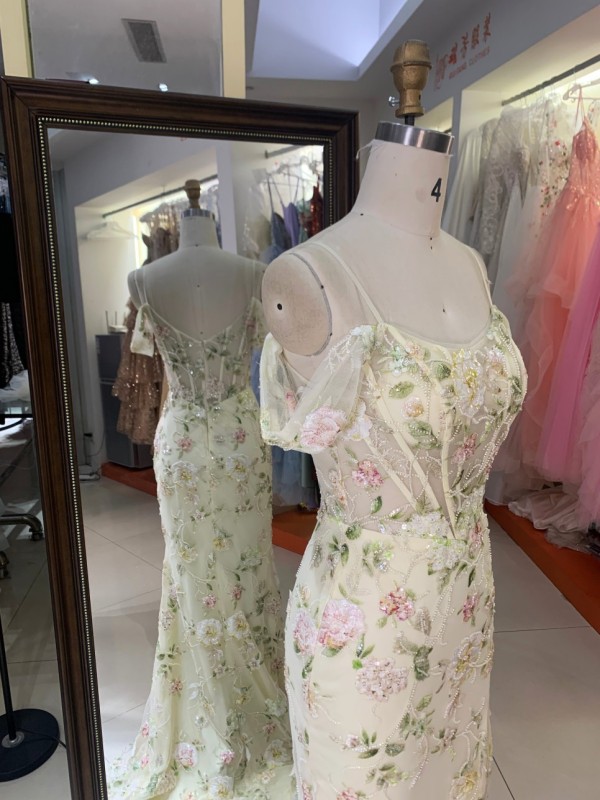 Premium A-Line Satin Dot Crystal Slim Fit 100% Polyester Mini Homecoming Dress Sweetheart Bow Elegant Evening Gown High Quality
