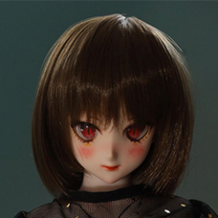 Flaxen short straight hair(Same as photos)