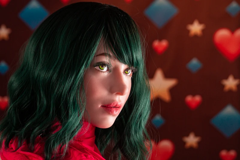 charming-sex-torso-H60-with-hazel-head-side-face-display