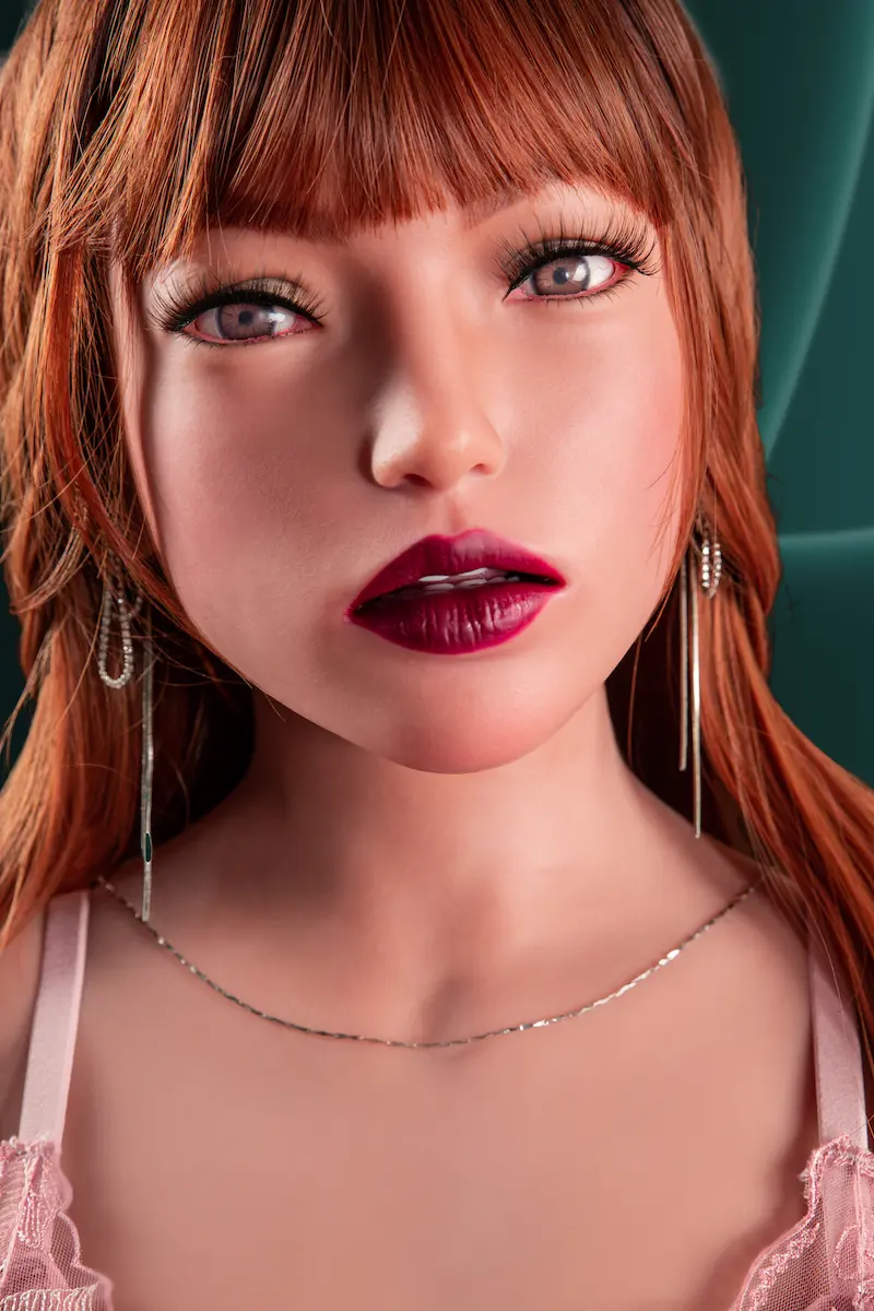 half-sex-torso-toy-front-face-display-with-silicone-head-877-Polly