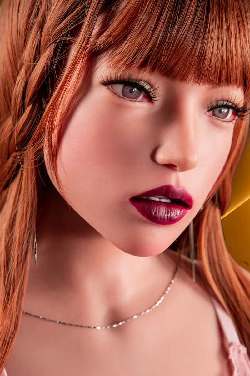 love-doll-torso-side-face-display-877-Polly-with-silicone-head