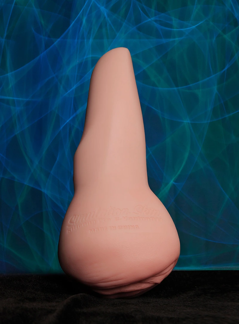 C-Vagina-911-sex-toy-art-photo-side-view
