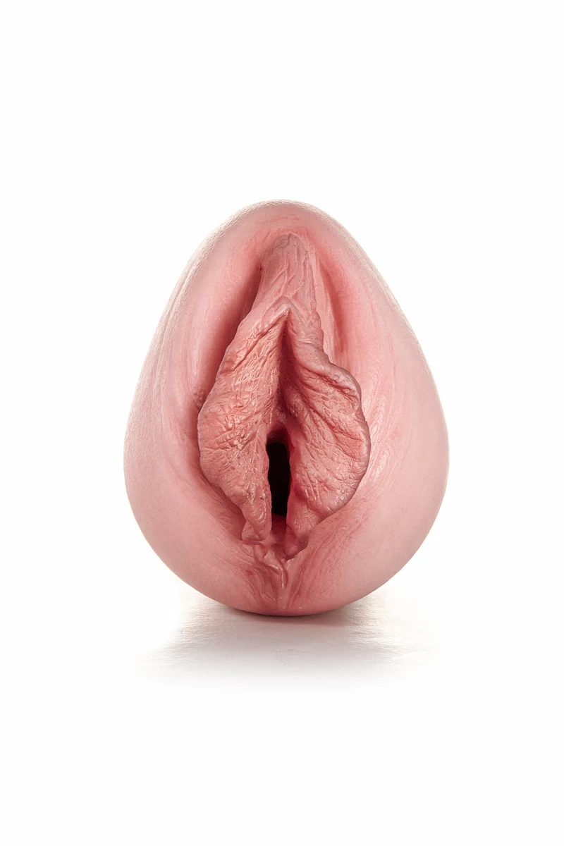 Young-Vagina-Sex-Toy-L-Vagina-122-Labia-Detail-Display