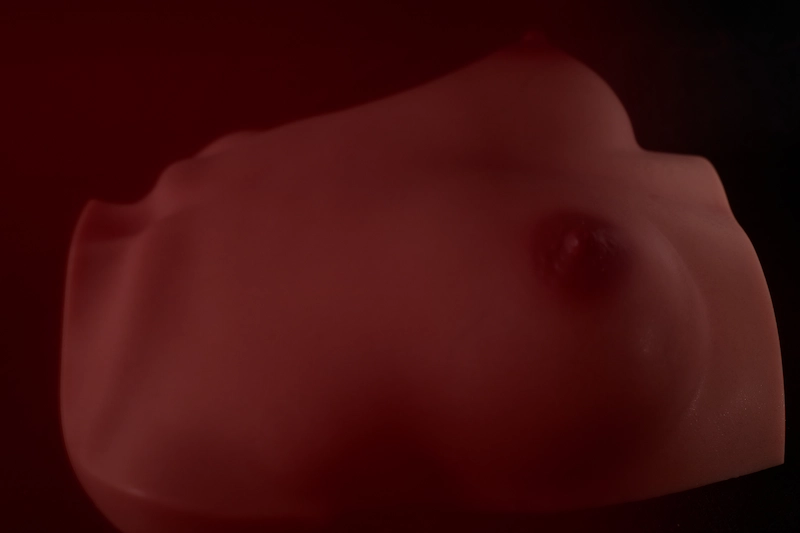 Breasts-model-toy-si-b-61-black-lying-flat-display