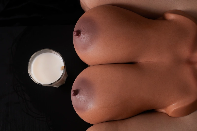 Big-breasts-sex-toy-si-b-92-suntan-double-bust-pressed