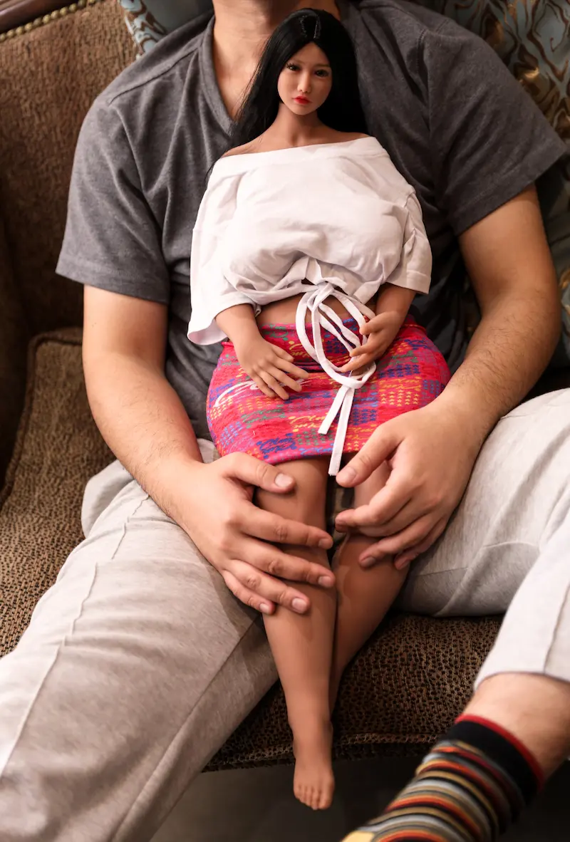 TPE-mini-sex-doll-hair-played-by-man-72cm-S-Faria