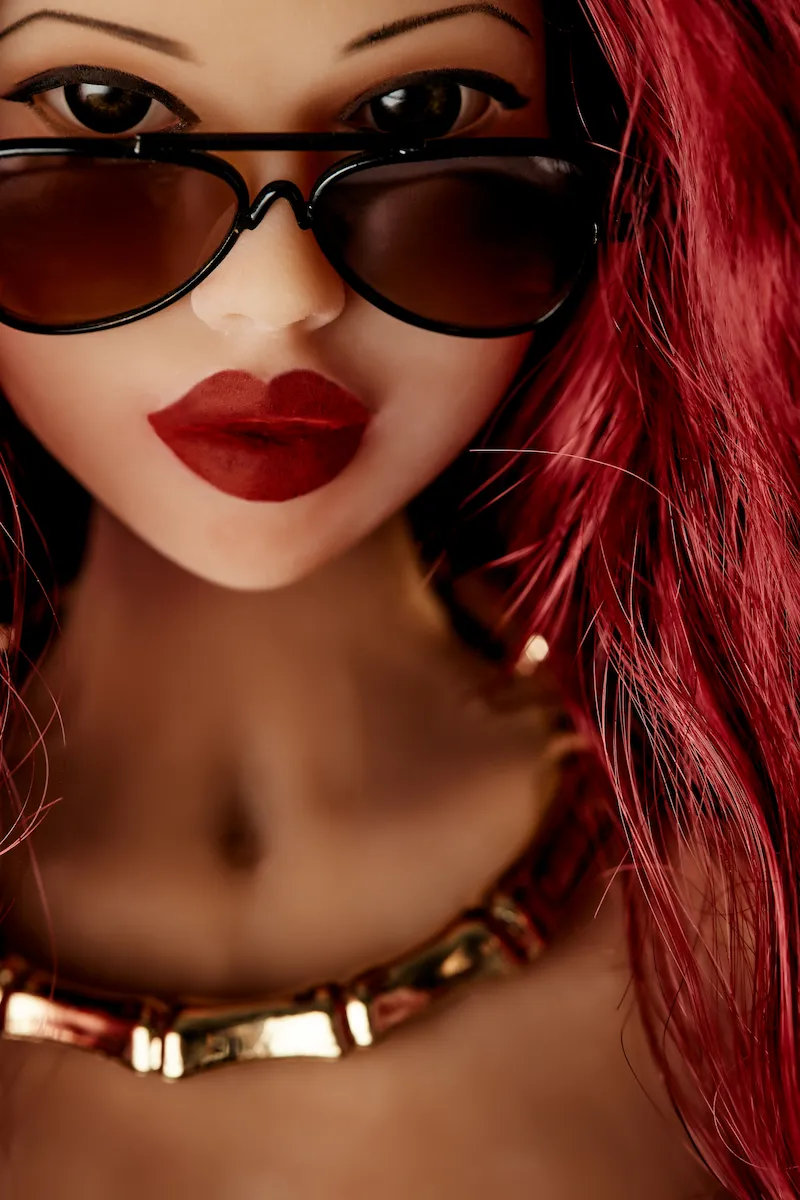 72cm-maria-suntan-realistic-small-sex-doll-facial-detail-close-up-19