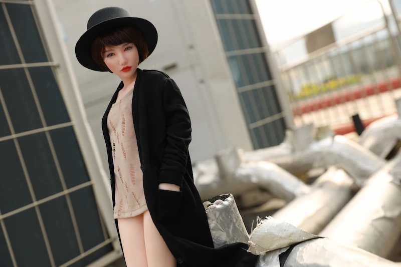 Black-coat-silicone-mini-sex-doll-si60cm-s-reka