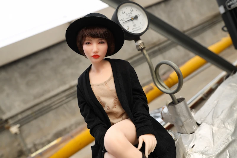 Realistic-mini-sex-doll-half-body-si60cm-s-reka