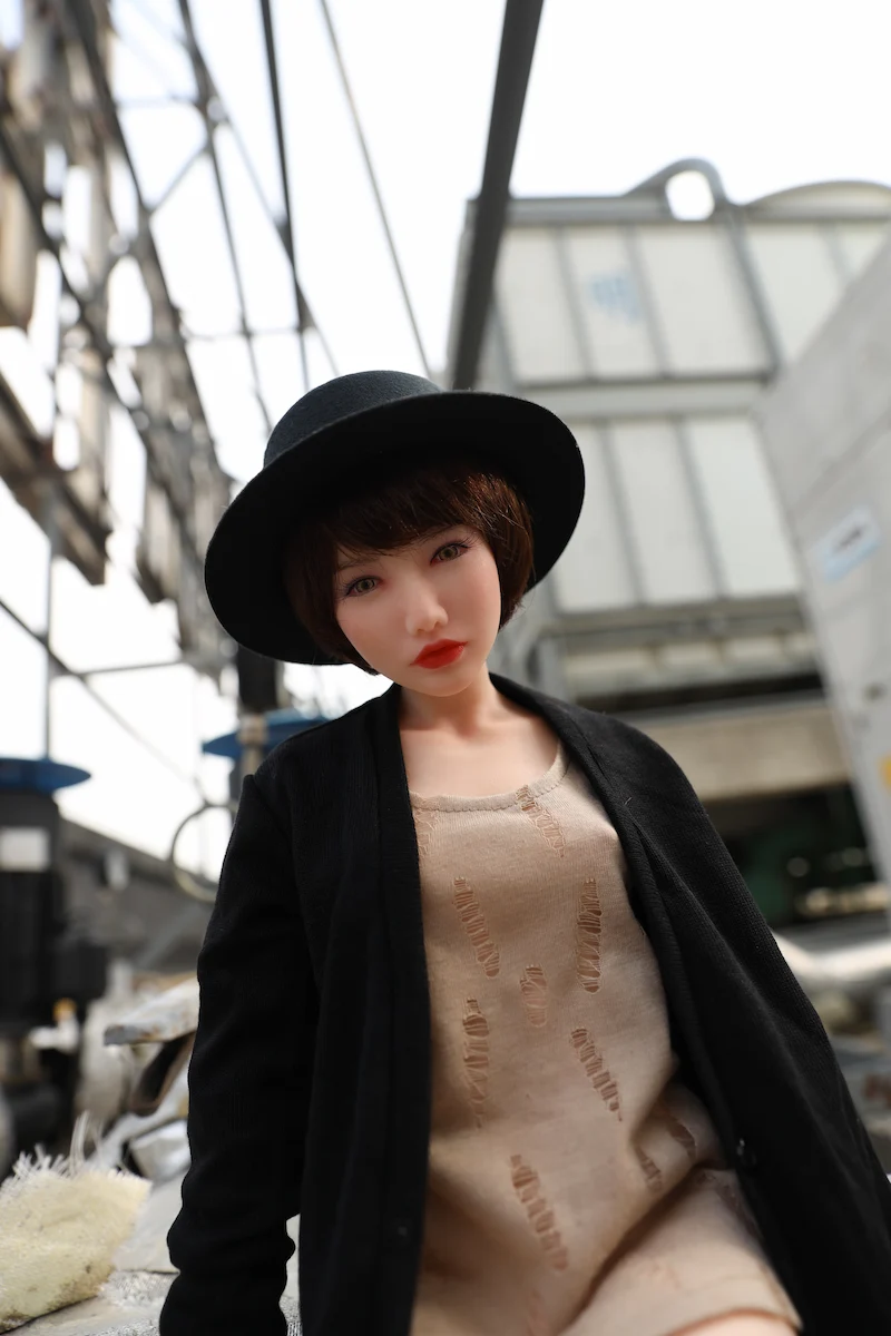 Sexy-mini-sex-doll-looking-forward-si60cm-s-reka