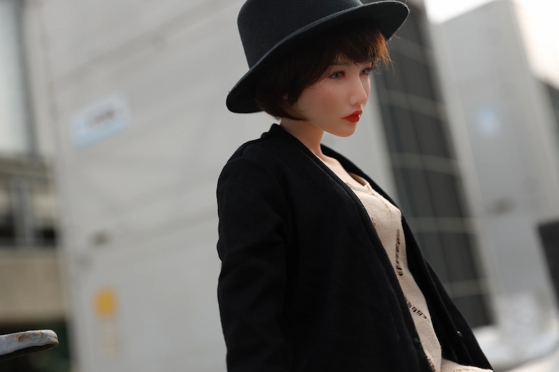 Ultra-realistic-mini-sex-toy-si60cm-s-reka-side-face