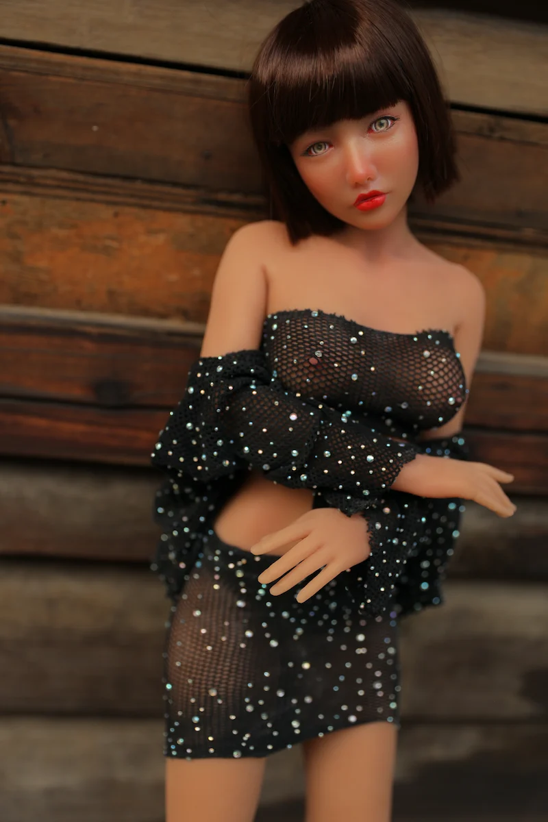 Small-breast-mini-sex-doll-crossed-hands-si60cm-m-yuka
