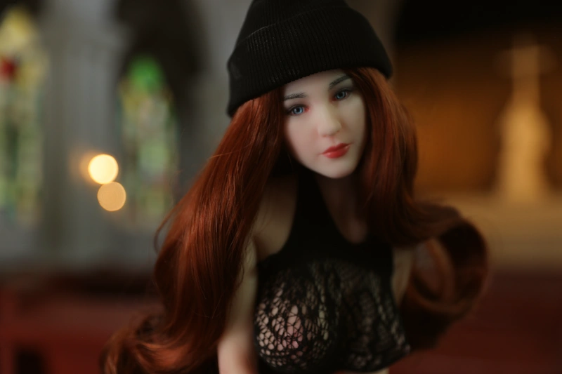Mini-sex-doll-toy-head-close-up-si60cm-l-mani
