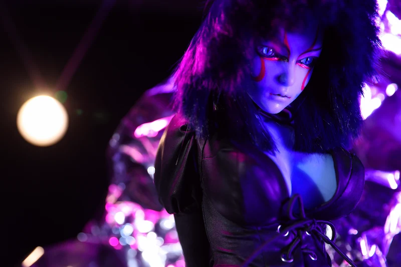 Seductive-mini-sex-doll-side-face-si60cm-l-momoko