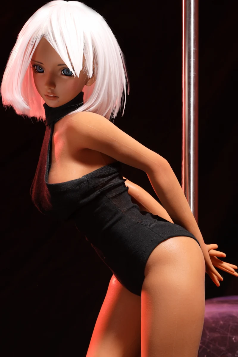White-haired-mini-sex-doll-j60cm-shirley-bending-side-view