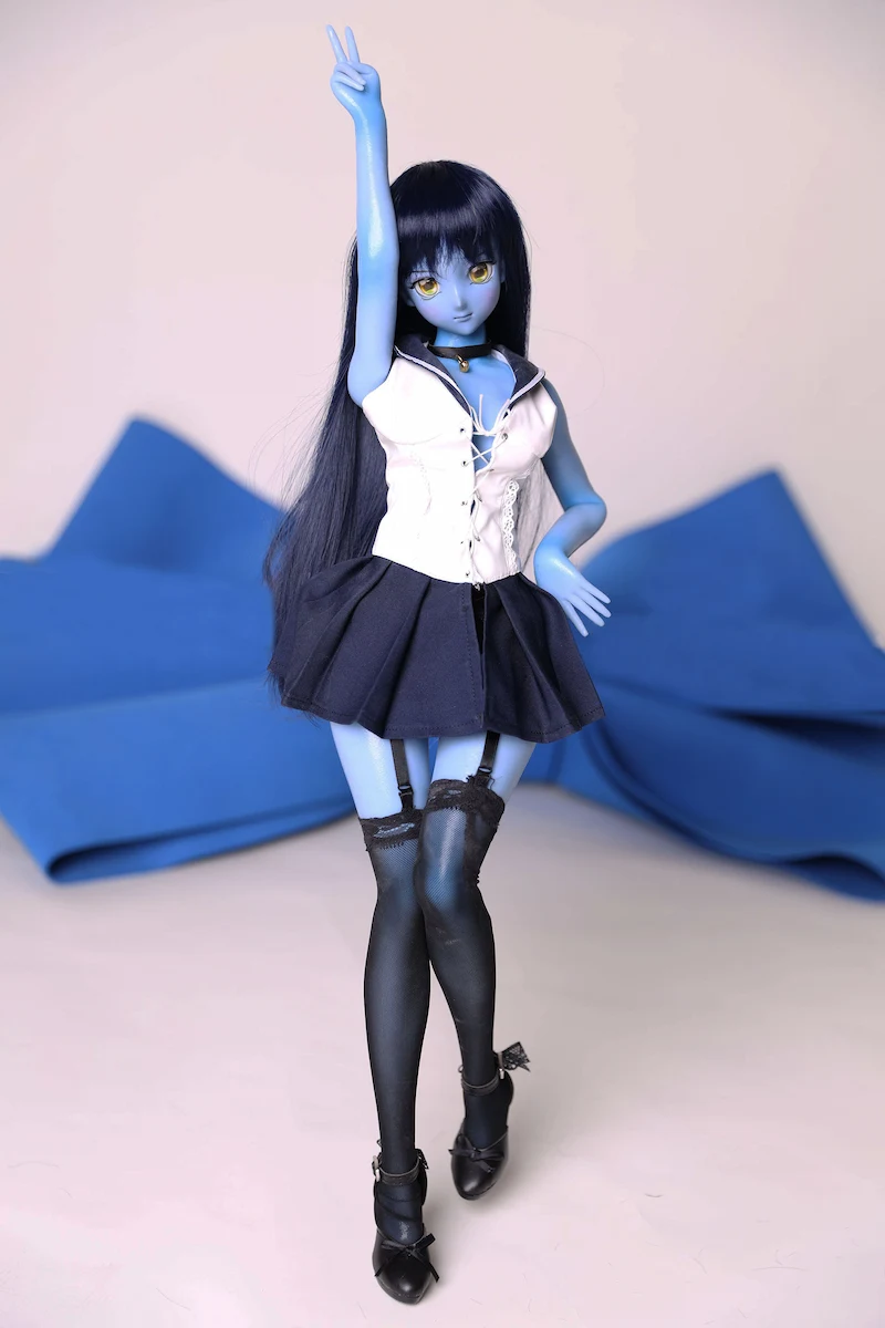 Cute-mini-sex-doll-hand-up-peace-sign-j60cm-sailor-moon
