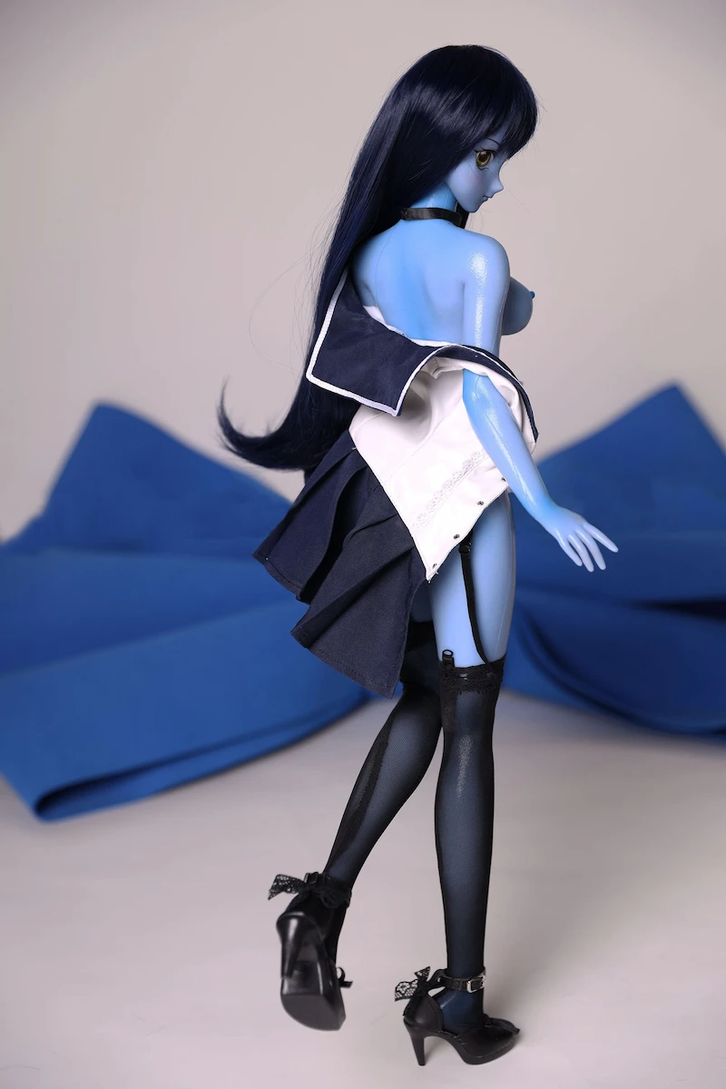 Young-mini-sex-doll-back-side-view-j60cm-sailor-moon