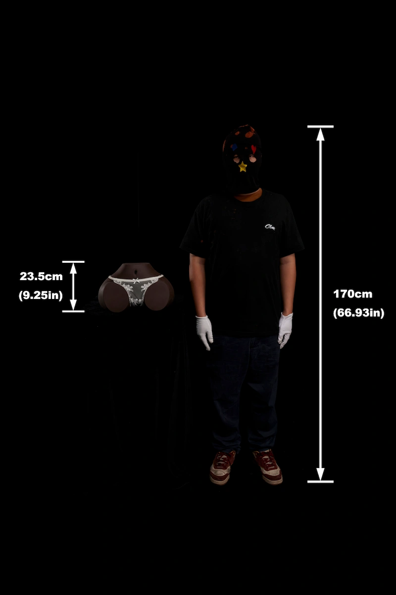 Sex-doll-butt-torso-rs-6-cocoa-size-display-front-view