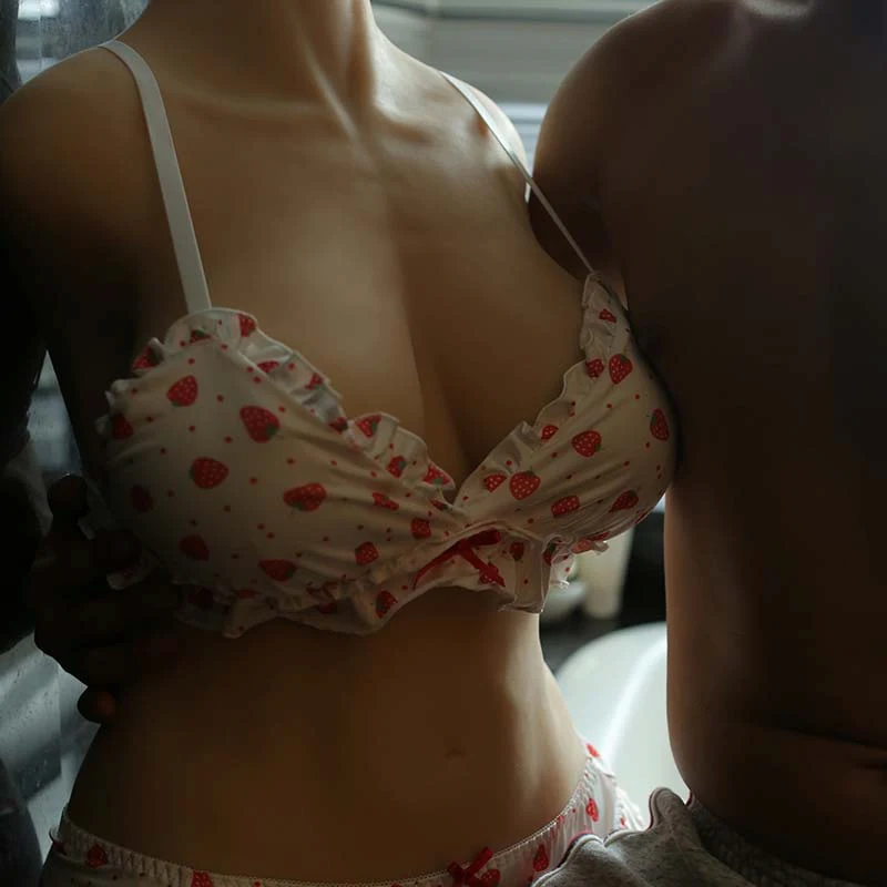 Round Thigh Sex Doll Torso | Experience Sensual Full-Body Curves